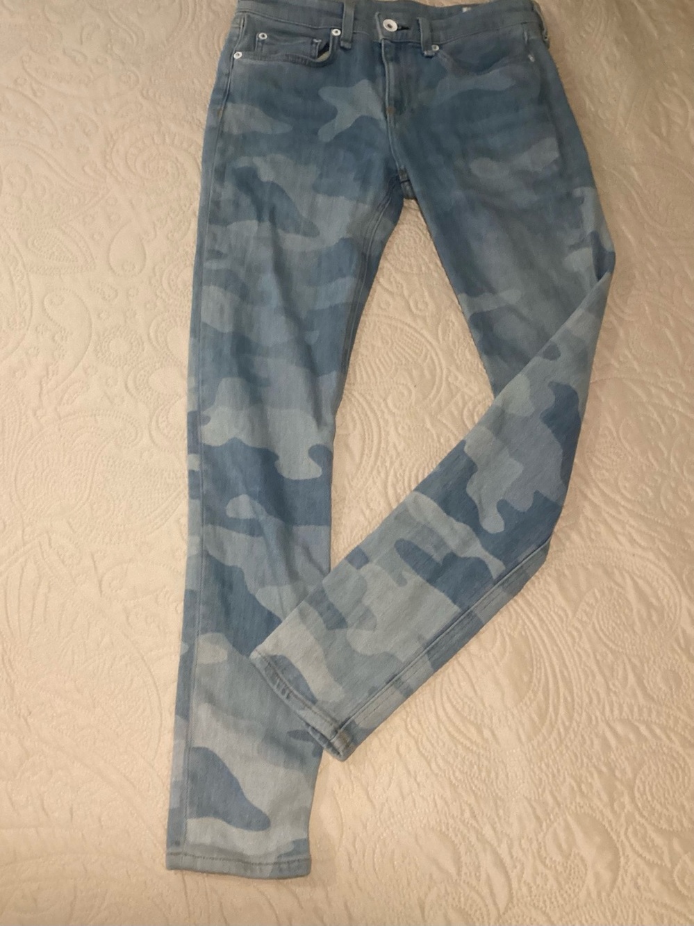 rag & bone Women's Blue Camo Skinny Jeans
